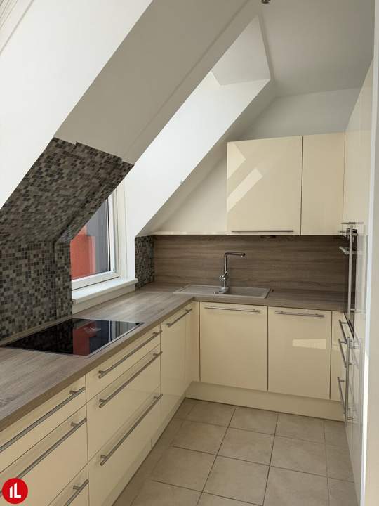 Top DG-Wohnung in Mödling, 2 Zimmer, Terrasse, Stadt- und Grünblick, inkl. Tiefgarage!