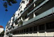 "Wohnen in Parknähe- ruhige 3 Zimmer Wohnung mit Loggia, ideal für Familien“