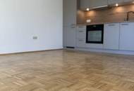 Helle & sehr ruhige 2-Zi.-Wohnung mit Balkon in Klagenfurt | Parkplatz & großes Kellerabteil inkl.