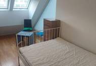 1 Zimmer in einer Wohngemeinschaft frei! Termine telefonisch mit deiner neuen Mitbewohnerin!