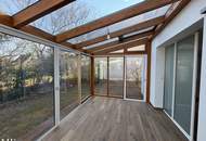 Wohnen im Mehrfamilienhaus / 8 Zimmer, 3 Bäder, 2 Eingänge