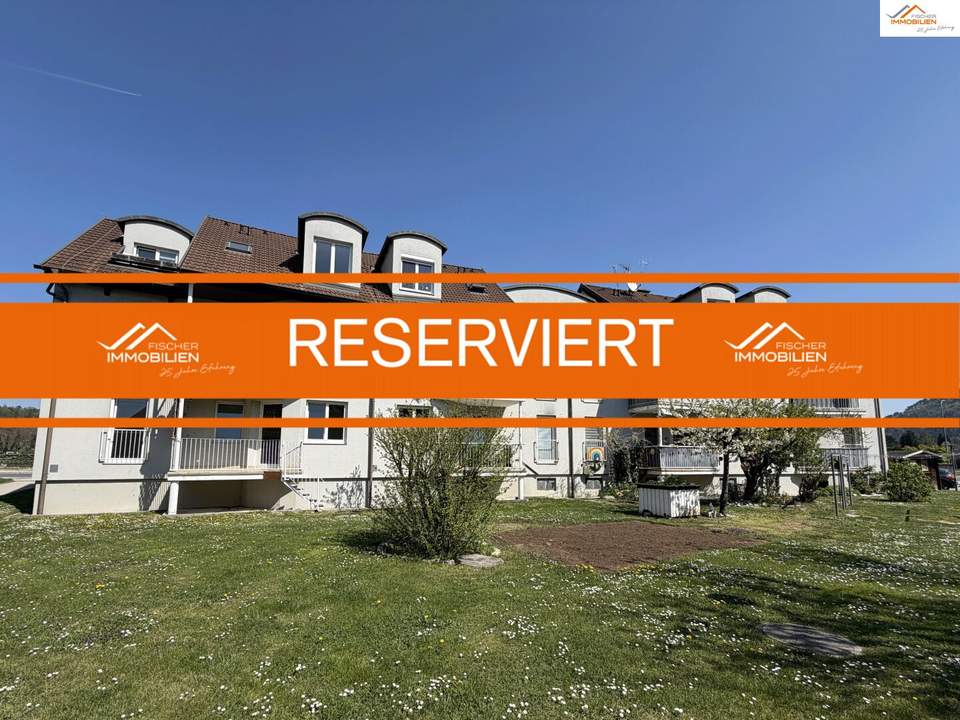 Helle und freundliche 3-Zimmer-Wohnung mit Terrasse im Grünen