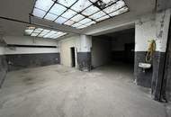 Garage für mindestens 2 Autos + Lagermöglichket bei der Nußdorfer Straße