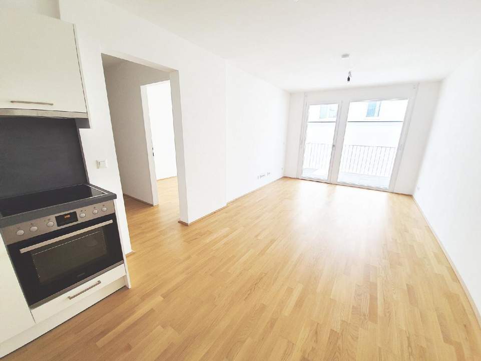 Moderne 2-Zimmer-Wohnung mit Balkon - in der Koloniestraße!