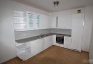 „Perfekt geschnittene Wohnung mit Garagenplatz und U6-Anbindung“ | ZELLMANN IMMOBILIEN