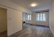 Sanierungsbedürftig + Altbau + 1 Zimmer + separate Küche + Erdgeschoß