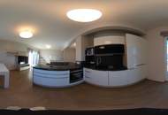 Traumhaft wohnen: Maisonettenwohnung mit Balkon und Terrasse in sonnig-zentraler Lage