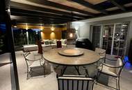 Traumhaftes EFH mit Pool und Garage auf großem Grundstück