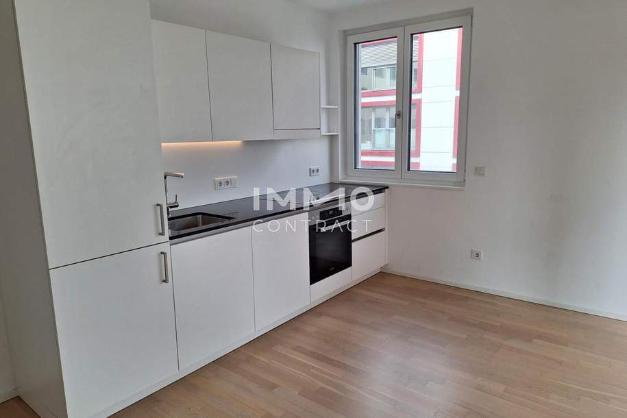 ++Neuwertige 2 Zimmer City-Wohnung mit Loggia im Zentrum von Linz++, Wohnung-miete, 920,00,€, 4020 Linz(Stadt)