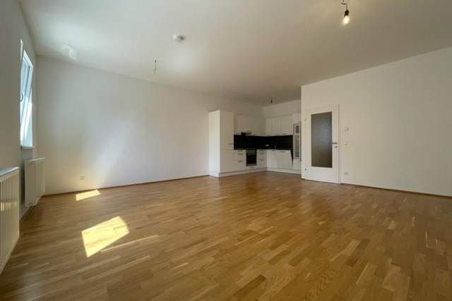 Geräumige 3-Zimmer-Wohnung im Linzer Stadtzentrum - WG-tauglich - verfügbar ab Dezember 2026, Wohnung-miete, 1.349,00,€, 4020 Linz(Stadt)