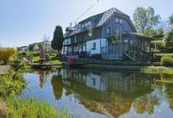 Malerisches Landhaus mit ELW, Schwimmteich &amp; prämiertem Naturgarten!