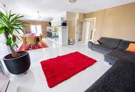 * Hochwertig - Modern - Großzügig * 4-Zimmer-Wohnung mit Dachterrasse und Balkon in ruhiger Lage