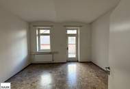 Ganzes Haus zu mieten: 1 Geschäftslokal, 1 Büro, 2 Wohnungen nahe U1