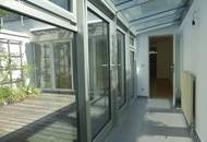 RARITÄT – ein ungewöhnliches Ensemble: Charmante Maisonette mit Patio und Studio/Kleinwohnung und Garagenplatz