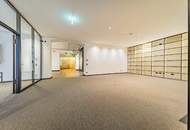 Hochwertig ausgestattetes Loftbüro auf zwei Ebenen mit Terrasse beim Naschmarkt zu mieten