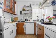 Einfamilienhaus mit großem Garten, sehr guter öffentlicher Anbindung und ausgezeichneter Infrastruktur in der Nähe des Badesees.