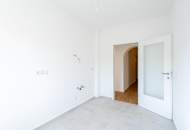 "Weingartenblick inklusive – frisch renovierte Wohnung in Döbling!"