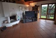 BEGEHRTE WOHNLAGE AM MÜHLWASSER: HOCHWERTIGES WOHNJUWEL ALS EINFAMILIENHAUS IN AUSGEZEICHNETER, SEHR RUHIGER WOHNLAGE MIT HALLENBALD, SAUNA UND FITNESSRAUM