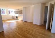 Herrliche Dachgeschosswohnung mit großer Terrasse - Nähe Krottenbachstraße!