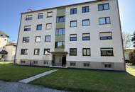 Großzügige 3 Zimmer-Wohnung mit Blick ins Grüne!