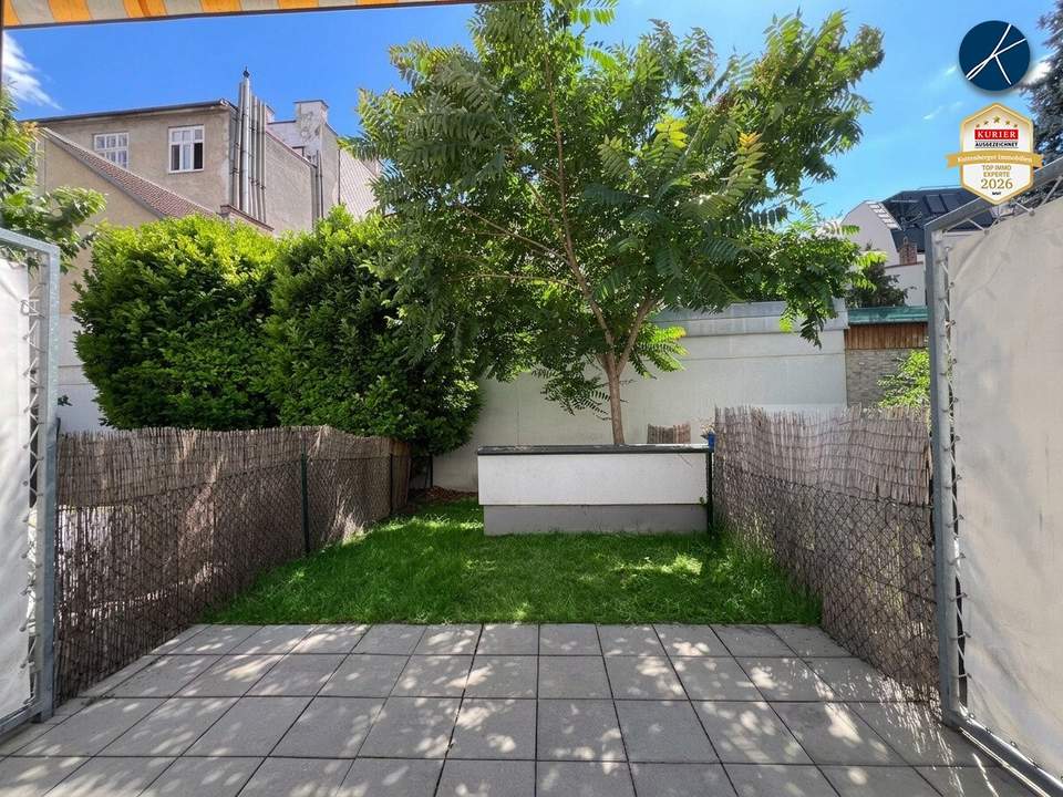 neuwertige 2-Zimmer-Wohnung mit Garten und Pkw-Stellplatz