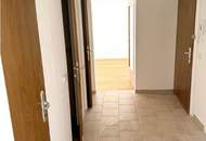 Renovierte zwei Zimmer Wohnung - Loggia - Ausblick