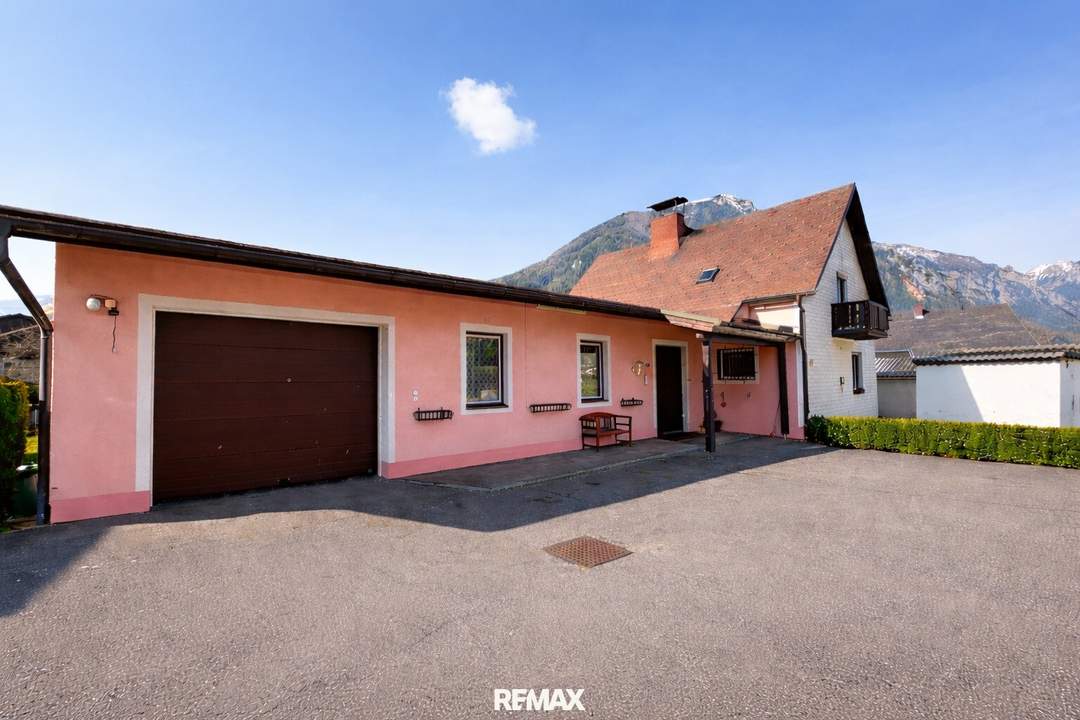 Großzügiges Haus nahe Grüner See – 2 Wohneinheiten &amp; viel Potenziall