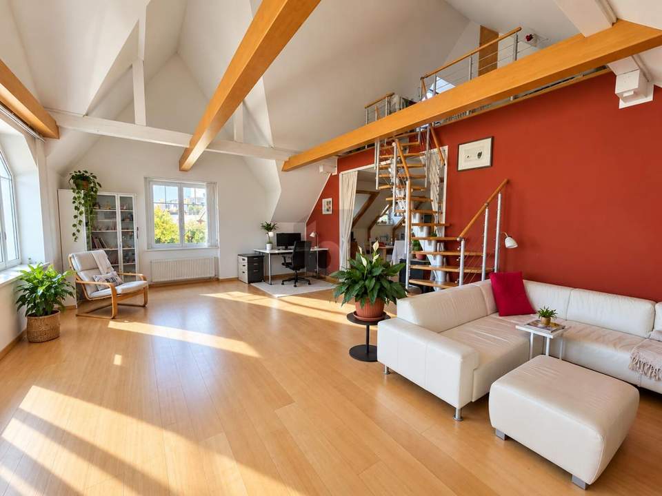 EIN ZUHAUSE MIT CHARAKTER ? GALERIE, GROSSZÜGIGKEIT & CHARME