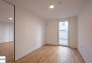 ab Juni: 2 Zimmerwohnung mit großer Innenhof-Terrasse: zentrumsnah & dennoch ruhig!