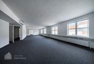 Erstbezug! Geräumiges 4-Zimmer Büro in Toplage