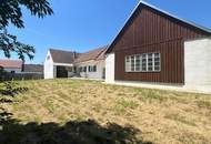 LANDHAUS mitten im Ort