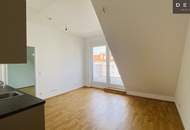 / IN DEN RUHIGEN INNENHOF AUSGERICHTET / DACHGESCHOSSWOHNUNG / TERRASSE / 2 ZIMMER
