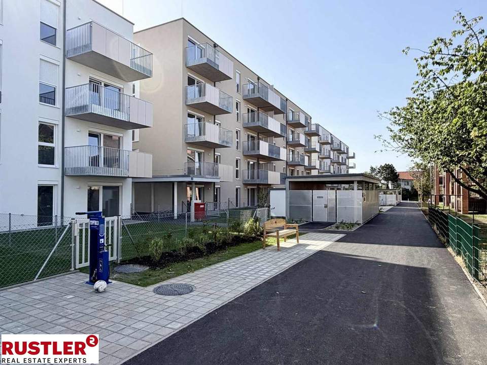 Modernes Büro mit großzügiger Terrasse in Vösendorf!