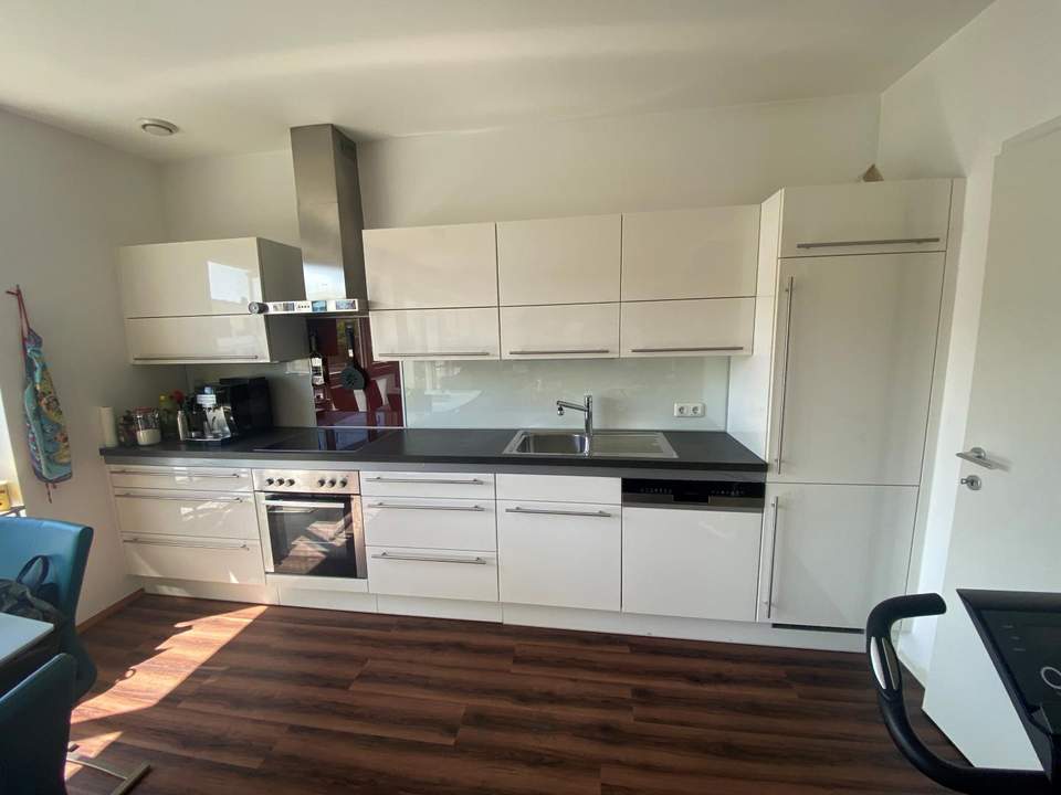 Wunderschöne Wohnung mit Loggia und Tiefgaragenparkplatz in Leonding