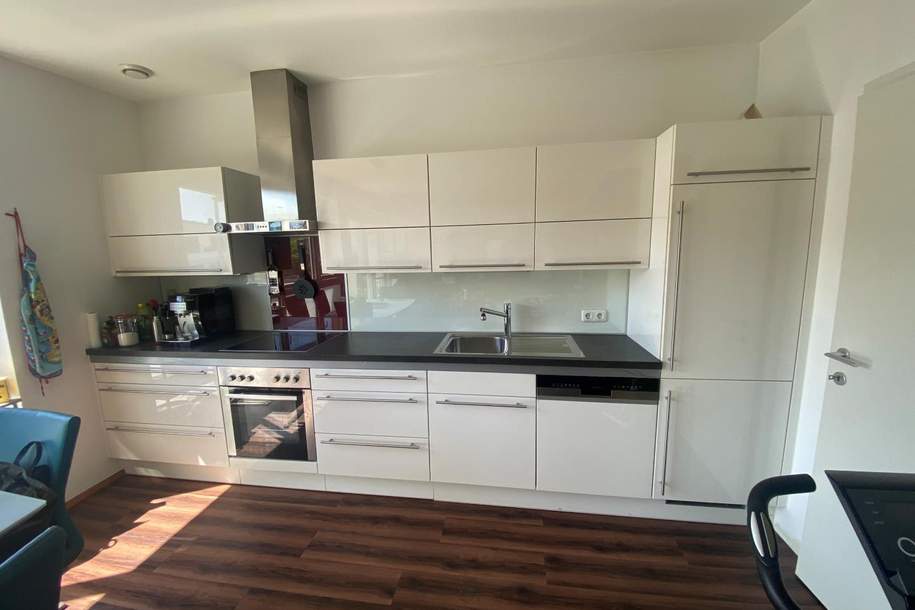 Wunderschöne Wohnung mit Loggia und Tiefgaragenparkplatz in Leonding, Wohnung-kauf, 265.000,€, 4060 Linz-Land