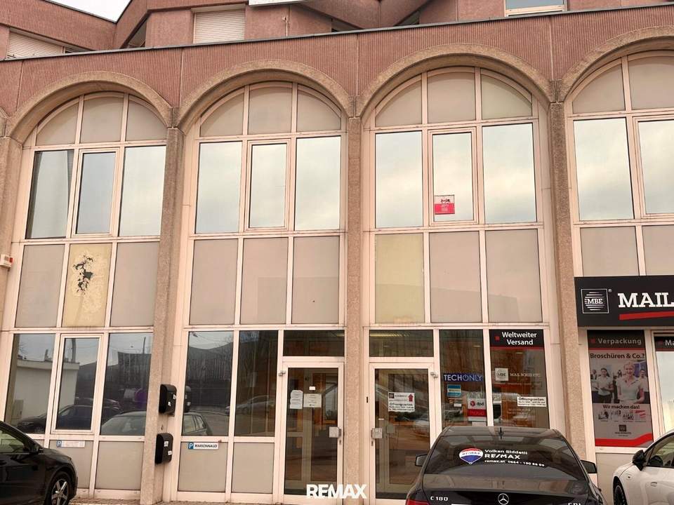 Großzügige Büroflächen zu mieten!