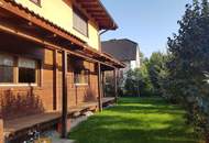 Charmantes Familienhaus mit Pool, Gartenhaus &amp; Niedrigenergie-Aufstockung in ruhiger Lage