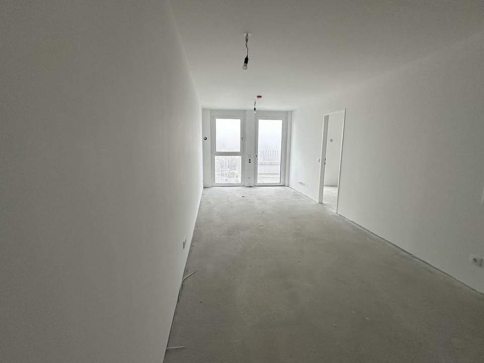 ZU HAUSE DIREKT AN DER U3