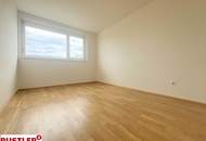 SCHÖN geschnittene 2-Zimmer Wohnung mit BALKON!