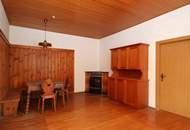 Großzügiges, sanierungsbedürftiges Altbauhaus mit Charakter und Potenzial