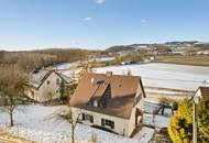 Ein- bzw. Zweifamilienhaus mit Keller und Garage