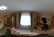 "gepflegtes Wohnhaus mit teilbarem Grundstück!"