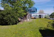 Geräumiges Wohnhaus mit viel Außenfläche!