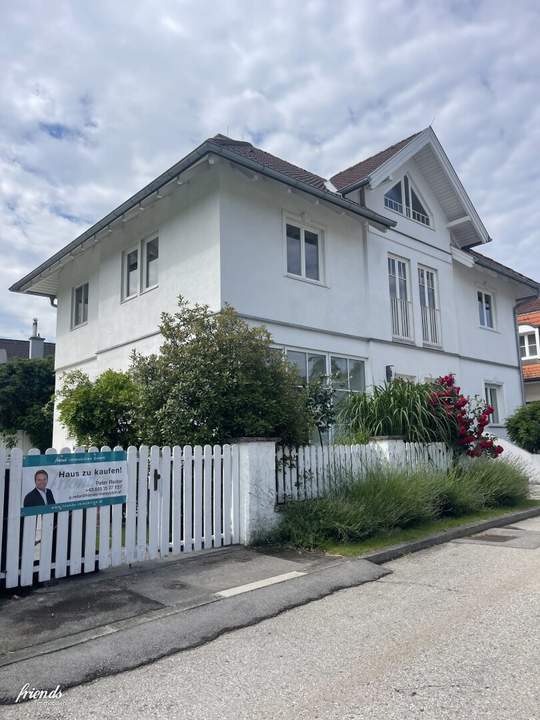Einfamilienhaus in Perchtoldsdorf mit Pool - Wohnen im Grünen für die ganze Familie!