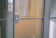 ... gegenüber der Engelmann !!