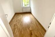 Ein Zuhause zum Verlieben: 4-Zimmer-Wohnung mit sonnigem Grünblick, lichtdurchfluteten Räumen, hochwertig saniertem Badezimmer, großzügiger Küche &amp; viel Platz für Familien!