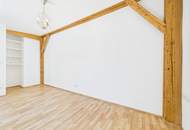 Stillvolle 2-Zimmer Altbauwohnung mit Balkon (10. Oktober Straße 6)