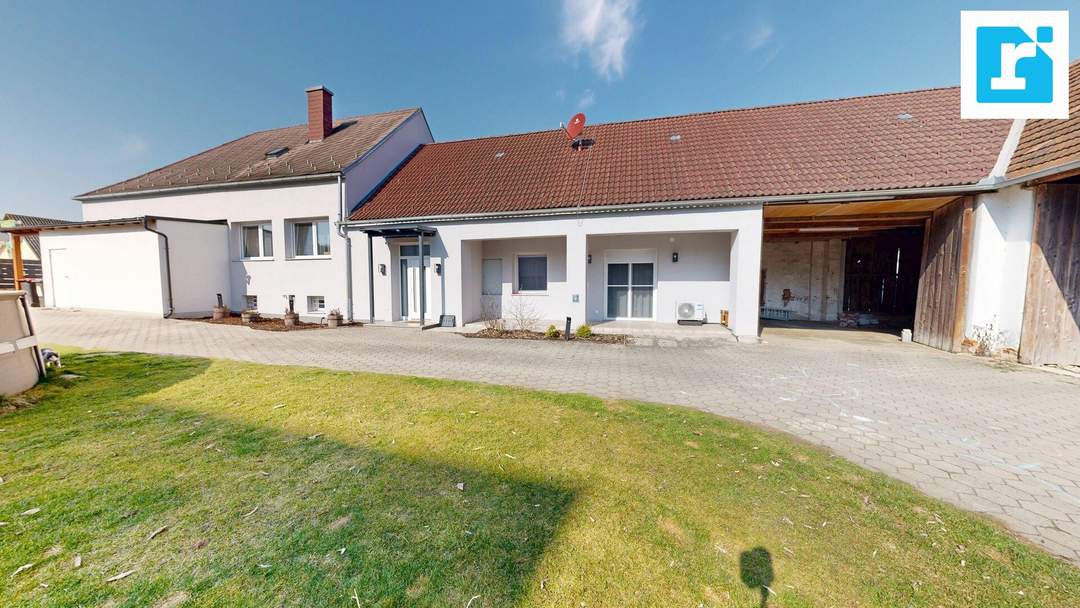 Renoviertes Landhaus samt nützlicher Nebenflächen auf großem Grundstück in Unterwart