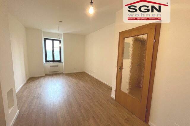 2-Zimmer kleine nette Wohnung im Altbau am Schlossplatz in Dürnkrut, Wohnung-miete, 328,90,€, 2263 Gänserndorf