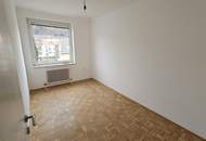 Erstbezug nach Sanierung - 3- Zimmerwohnung mit Loggia